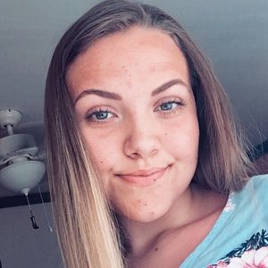 Meet your Posher, Karissa